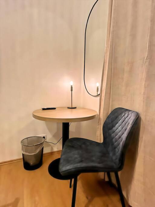 Urban & Chic: 2Bdr, Parkplatz Apartment Witten Exterior foto