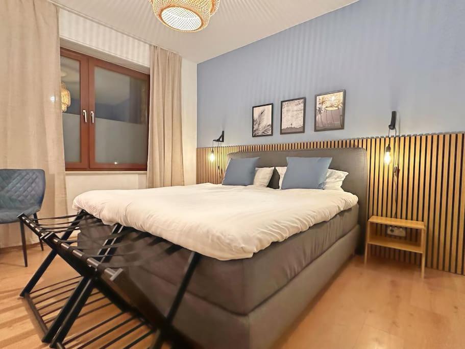 Urban & Chic: 2Bdr, Parkplatz Apartment Witten Exterior foto