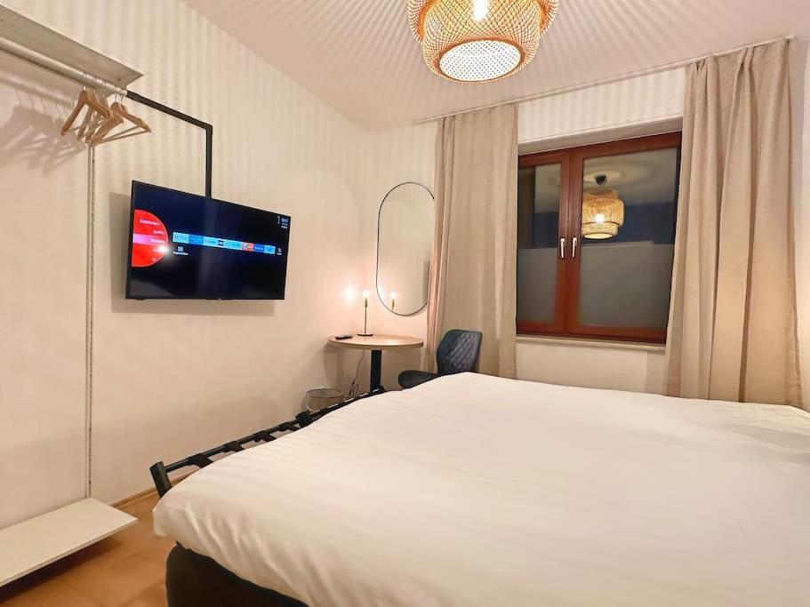 Urban & Chic: 2Bdr, Parkplatz Apartment Witten Exterior foto